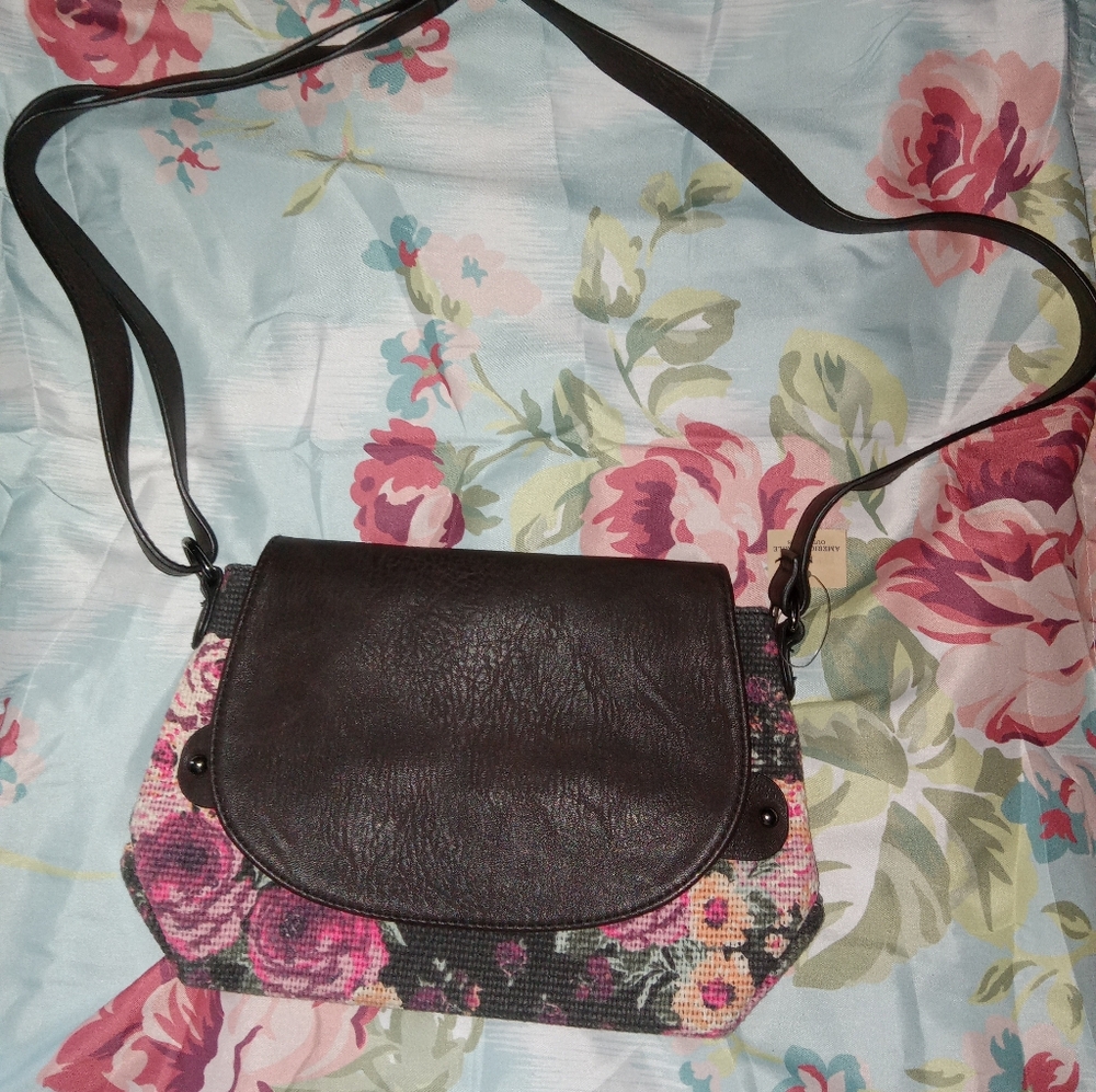 NWT American Eagle Purse